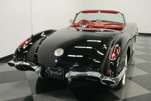 Chevrolet Corvette 1959 image number 12