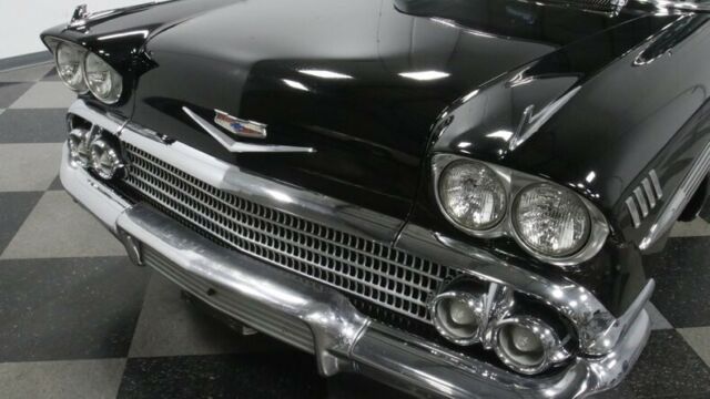 Chevrolet Impala 1958 image number 22