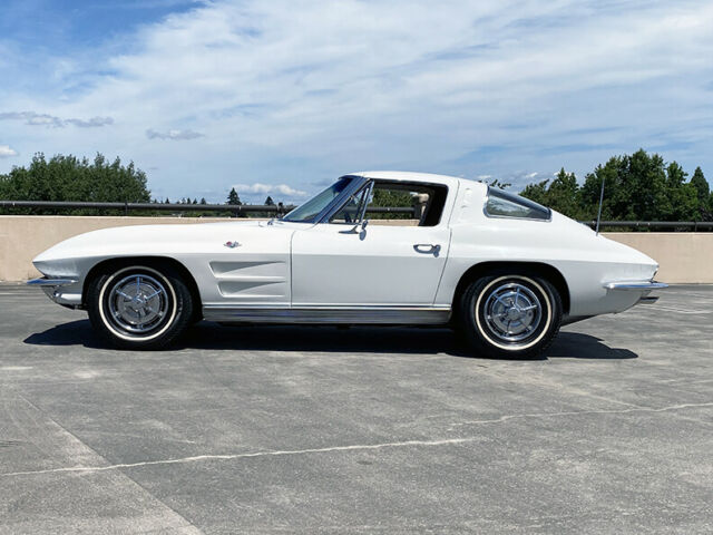 Chevrolet Corvette 1963 image number 2