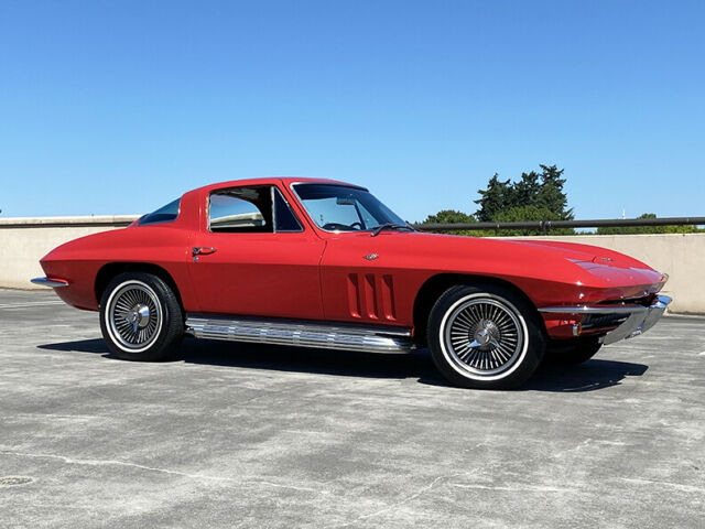 Chevrolet Corvette 1966 image number 29