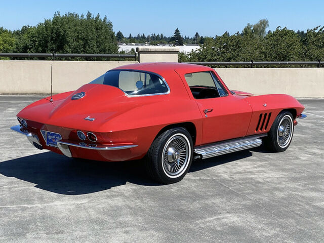 Chevrolet Corvette 1966 image number 30