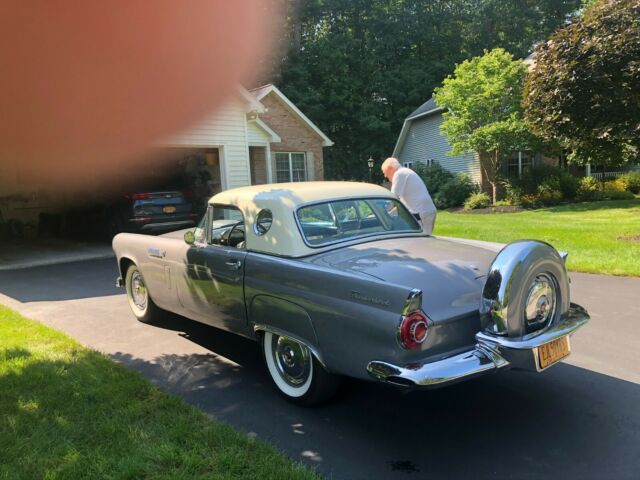 Ford Thunderbird 1956 image number 17