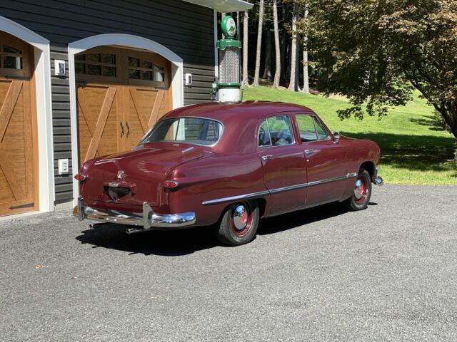 Ford Custom 1950 image number 18