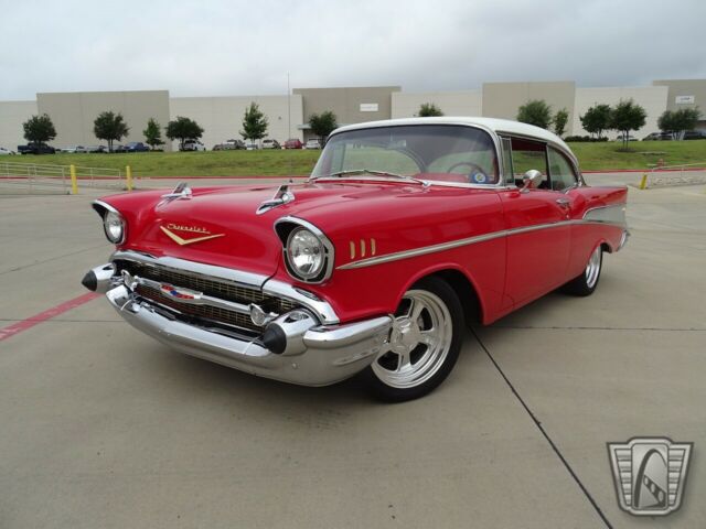 Chevrolet Bel Air/150/210 1957 image number 22