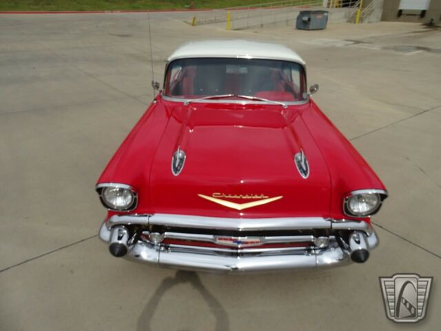 Chevrolet Bel Air/150/210 1957 image number 29