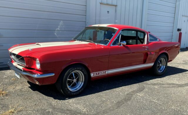 Ford Mustang 1966 image number 0