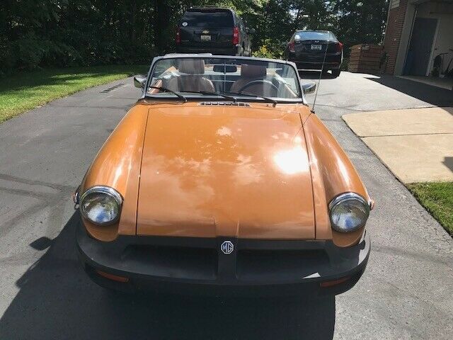 MG MGB 1976 image number 12