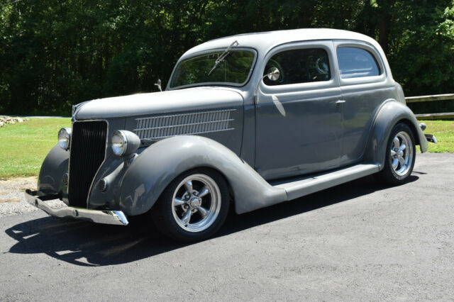 Ford Deluxe 1936 image number 0