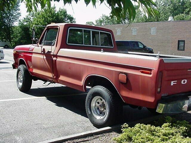 Ford F-150 1979 image number 2