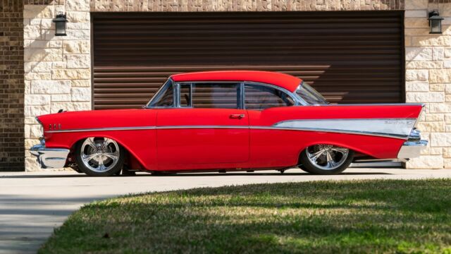 Chevrolet Bel Air/150/210 1957 image number 1