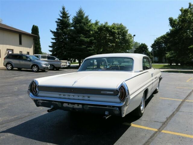 Pontiac Grand Prix 1962 image number 10