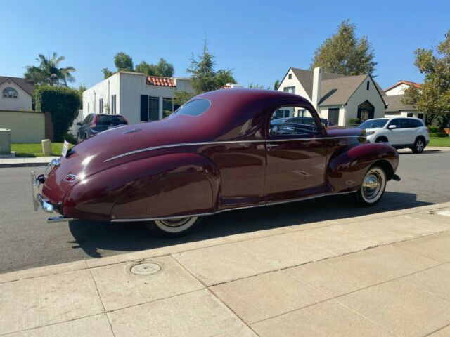 Lincoln Zephyr 1940 image number 2