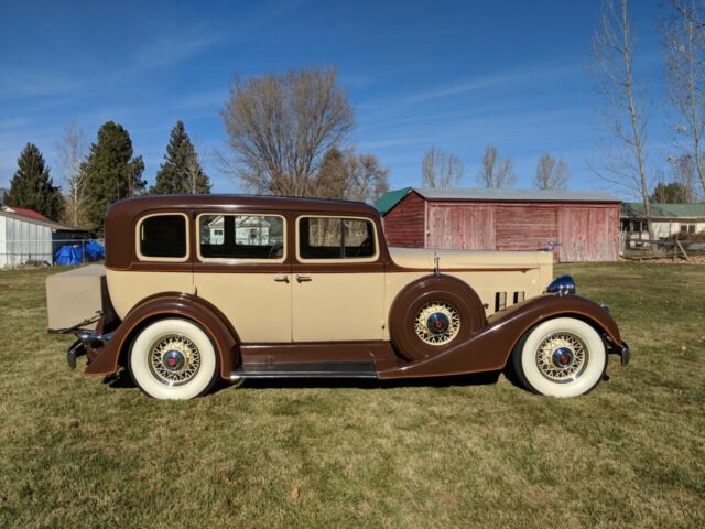 Packard 703 1100 1934 image number 1