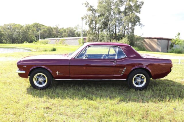 Ford Mustang 1966 image number 1