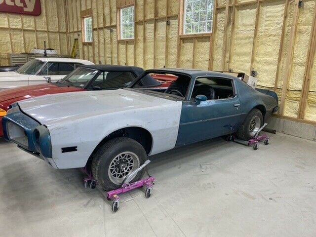 Pontiac Firebird 1973 image number 12