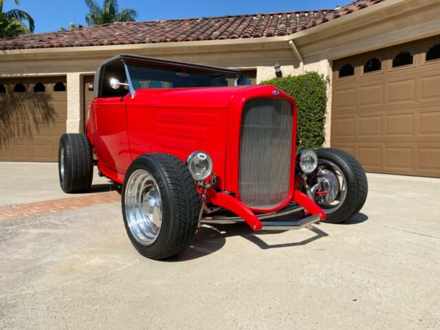 Ford Roadster 1932 image number 0