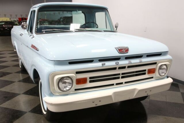 Ford F-100 1962 image number 18