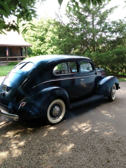 Ford Standard 1940 image number 9