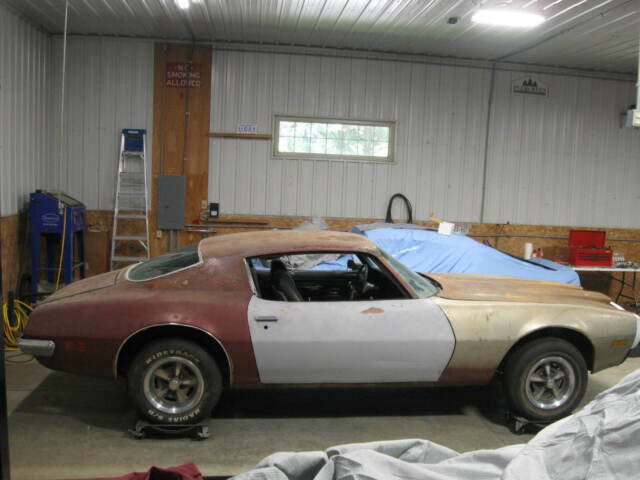 Pontiac Firebird 1973 image number 15