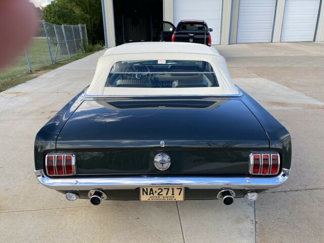 Ford Mustang GT 1966 image number 36