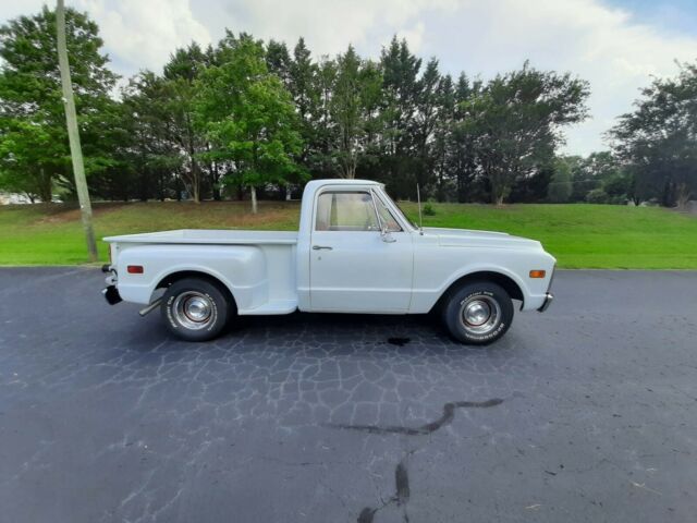 Chevrolet C-10 1969 image number 0