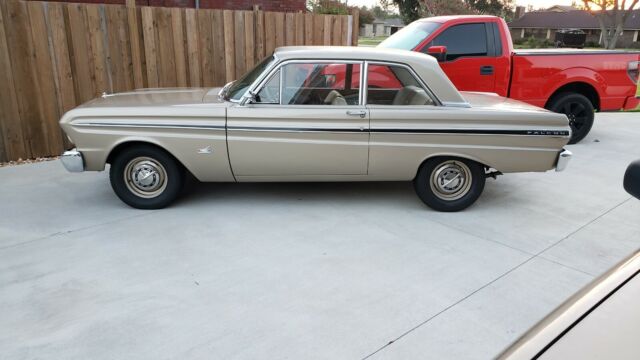 Ford Falcon 1965 image number 31