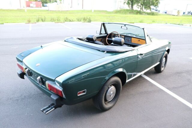 Fiat 124 Spider 1975 image number 18