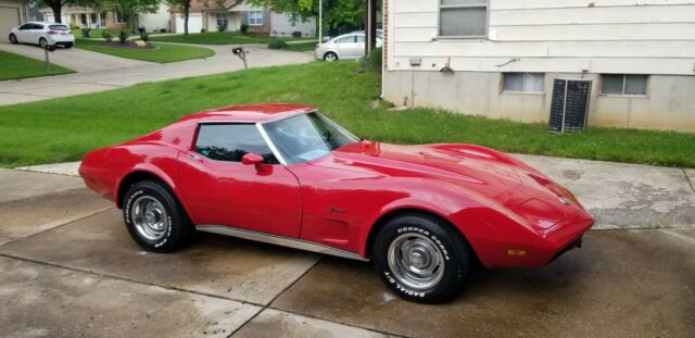 Chevrolet Corvette 1974 image number 0