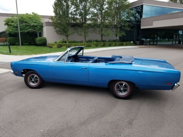 Plymouth Road Runner 1969 image number 17