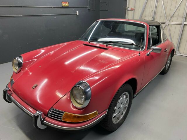 Porsche 911 1972 image number 29