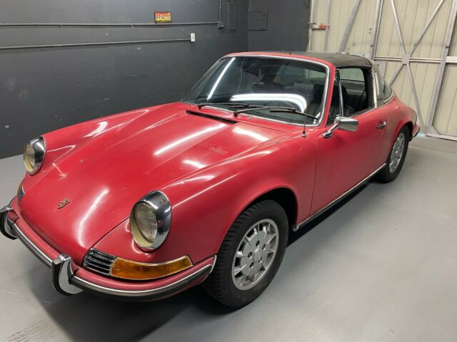 Porsche 911 1972 image number 32