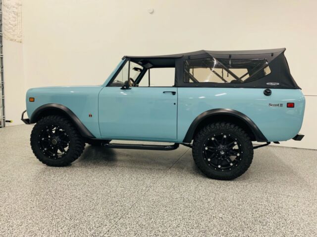 International Harvester Scout 1975 image number 2