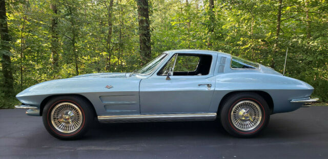 Chevrolet Corvette 1964 image number 0