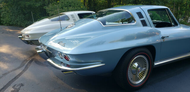 Chevrolet Corvette 1964 image number 1