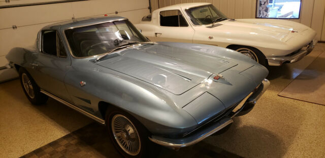 Chevrolet Corvette 1964 image number 21