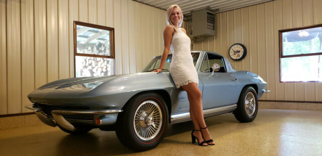 Chevrolet Corvette 1964 image number 27