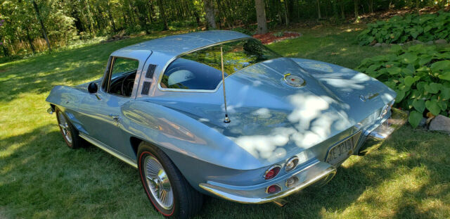 Chevrolet Corvette 1964 image number 28