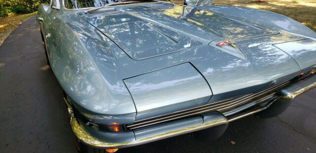 Chevrolet Corvette 1964 image number 30