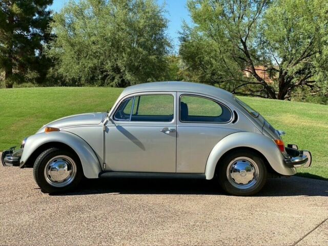 Volkswagen Beetle (1977) 1977 image number 24