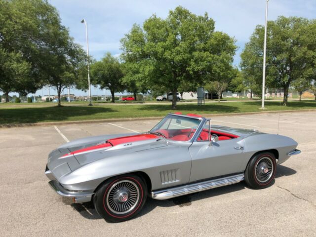 Chevrolet Corvette 1967 image number 47