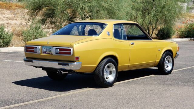 Dodge Colt 1975 image number 10