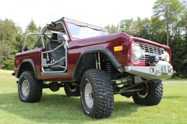 Ford Bronco 1968 image number 0