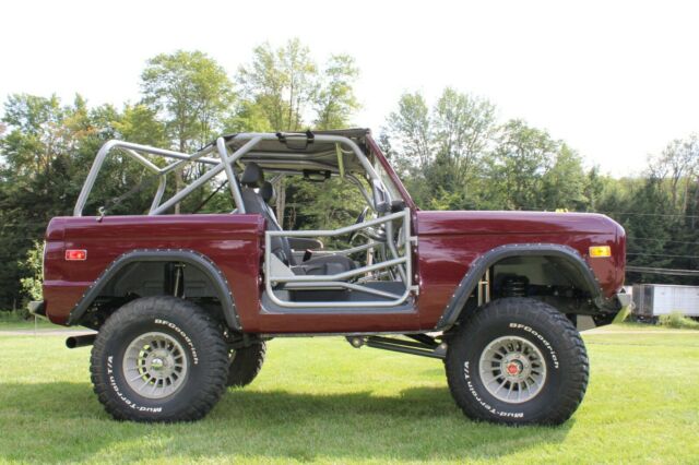 Ford Bronco 1968 image number 1