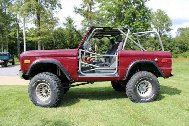 Ford Bronco 1968 image number 28