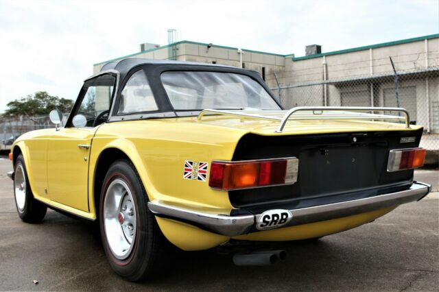 Triumph TR-6 1973 image number 31