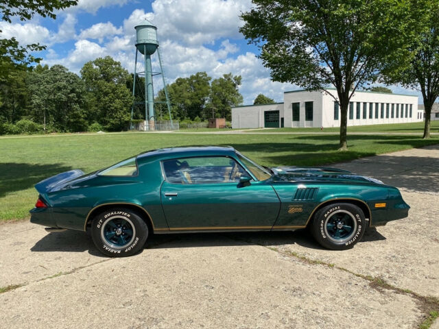 Chevrolet Camaro 1978 image number 32