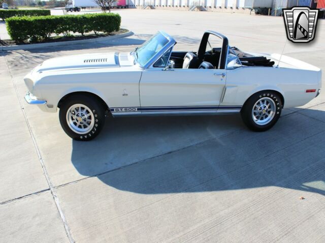 Ford Mustang 1968 image number 2