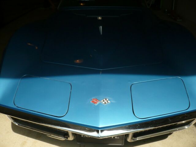 Chevrolet Corvette 1971 image number 16