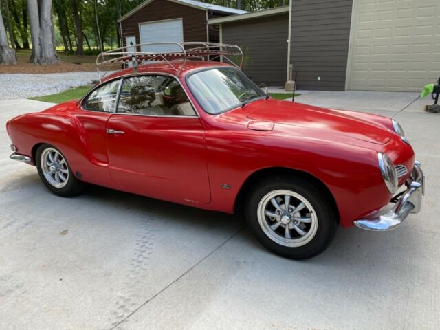 Volkswagen Karmann Ghia 1971 image number 16