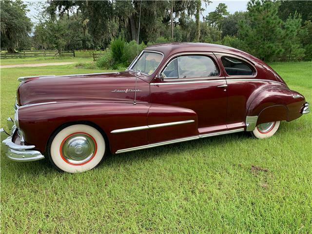 Pontiac Silver Streak Deluxe 1948 image number 0